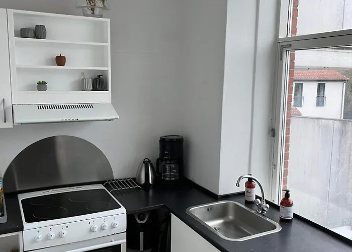Tonders Bedste Udsigt Et Vaerelse Stue Spisestue Kokken Badevaerelse Tønder